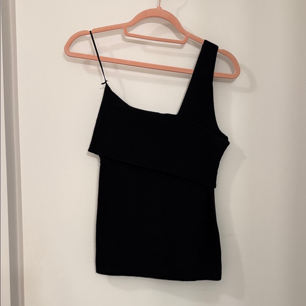 Line & Dot Black One-Shoulder Camisole